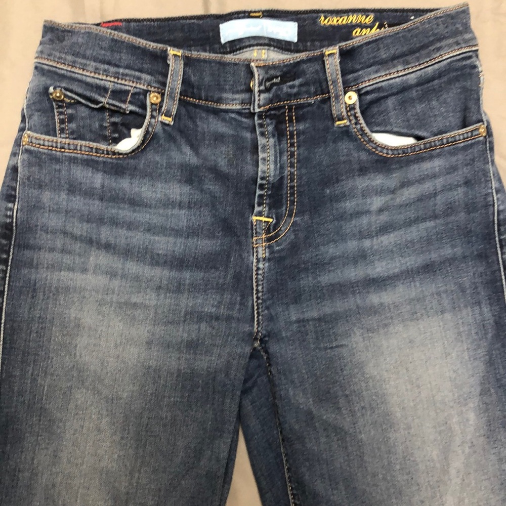 For all mankind b(air)